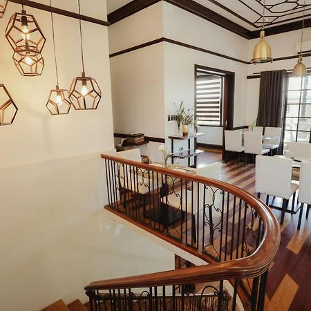 The Bourke Hotel Davao ภายนอก รูปภาพ
