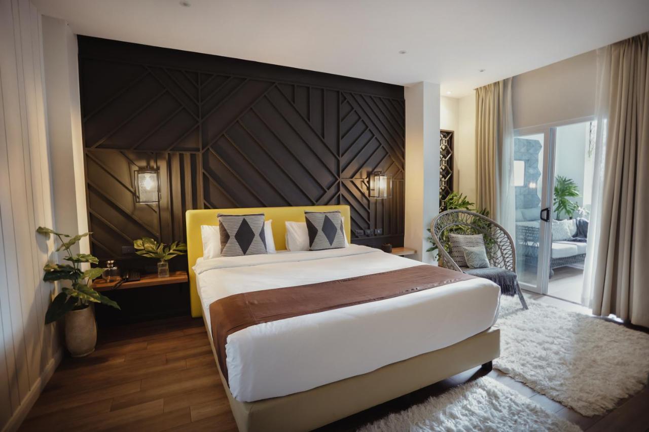 The Bourke Hotel Davao ภายนอก รูปภาพ