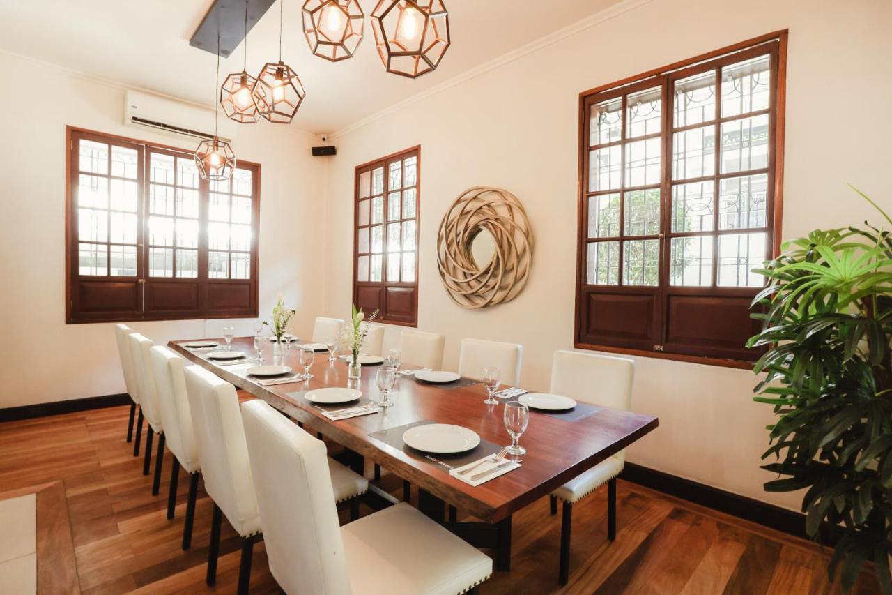 The Bourke Hotel Davao ภายนอก รูปภาพ