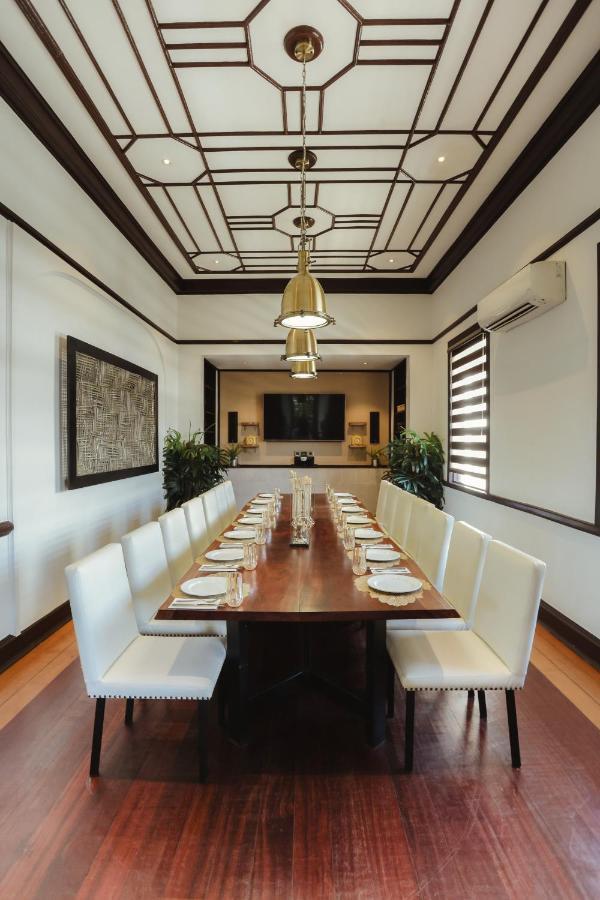 The Bourke Hotel Davao ภายนอก รูปภาพ