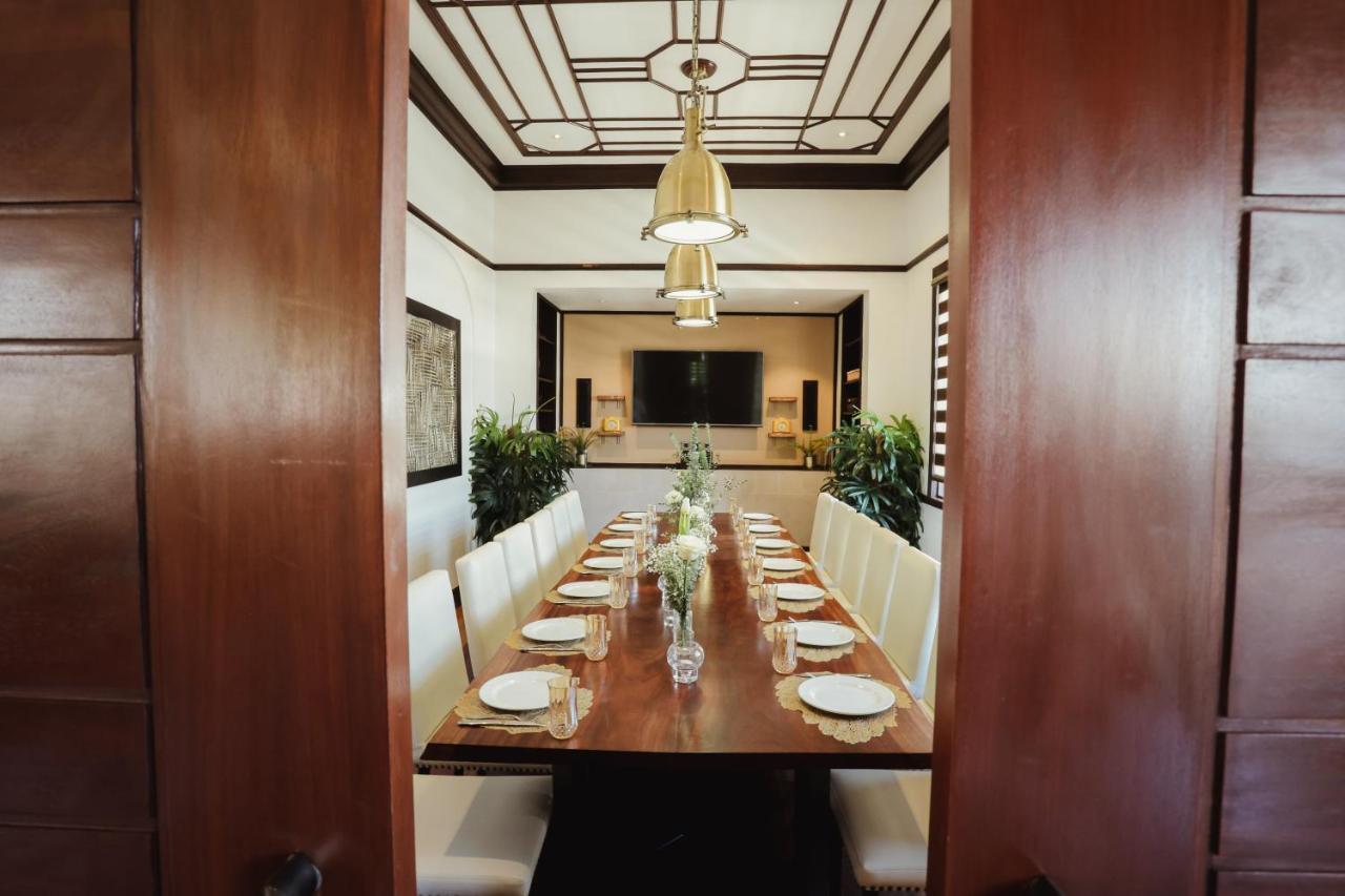 The Bourke Hotel Davao ภายนอก รูปภาพ