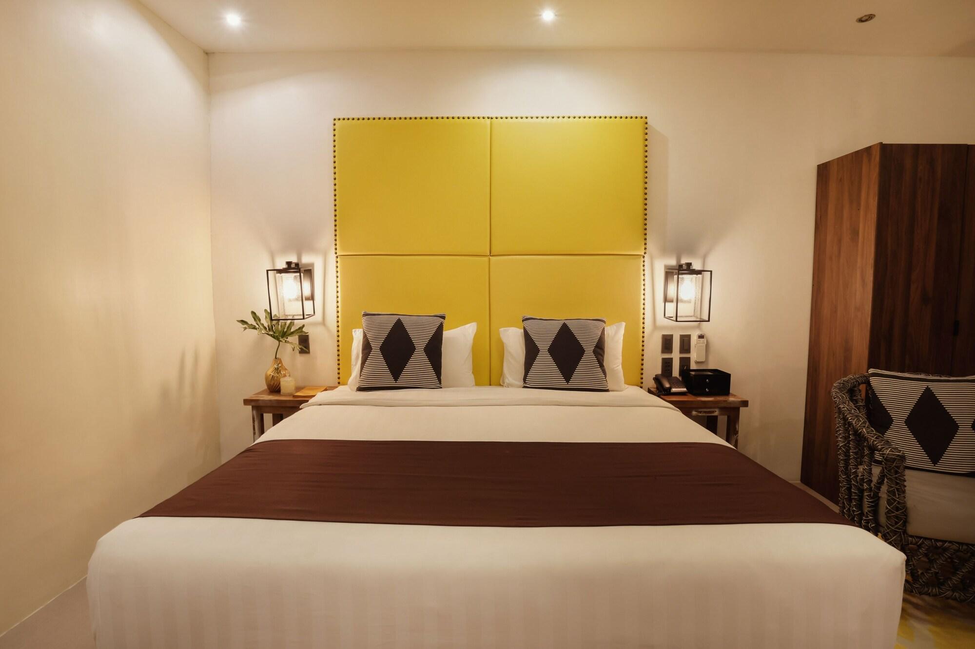 The Bourke Hotel Davao ภายนอก รูปภาพ